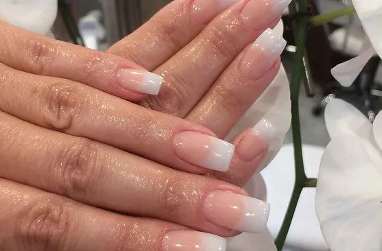 What Are Acrylic Nails?